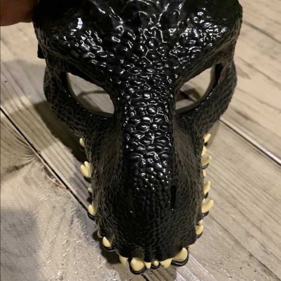 JURASSIC WORLD INDORAPTOR Mask FLY94 Villain Dino Mask COLLECTORS NWOT R… - Picture 6 of 8